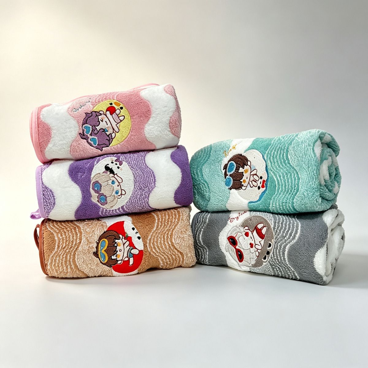 Embroidery Threads - Asciugamano in pile corallo Anime Love