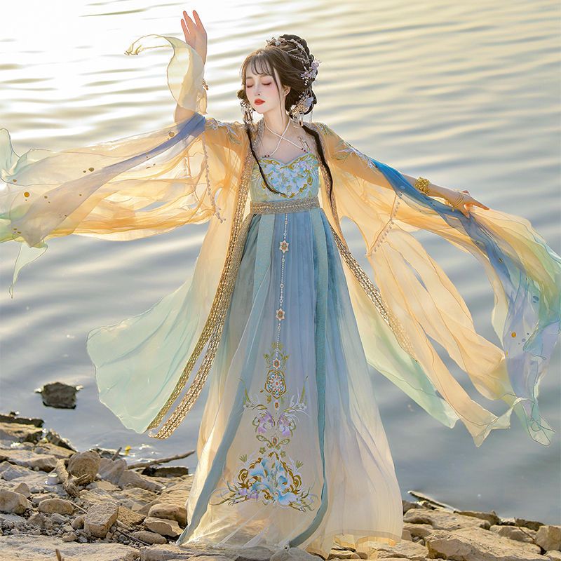 Embroidery Yellow Dress - Abito Hanfu Cinese da Donna, Tradizionale