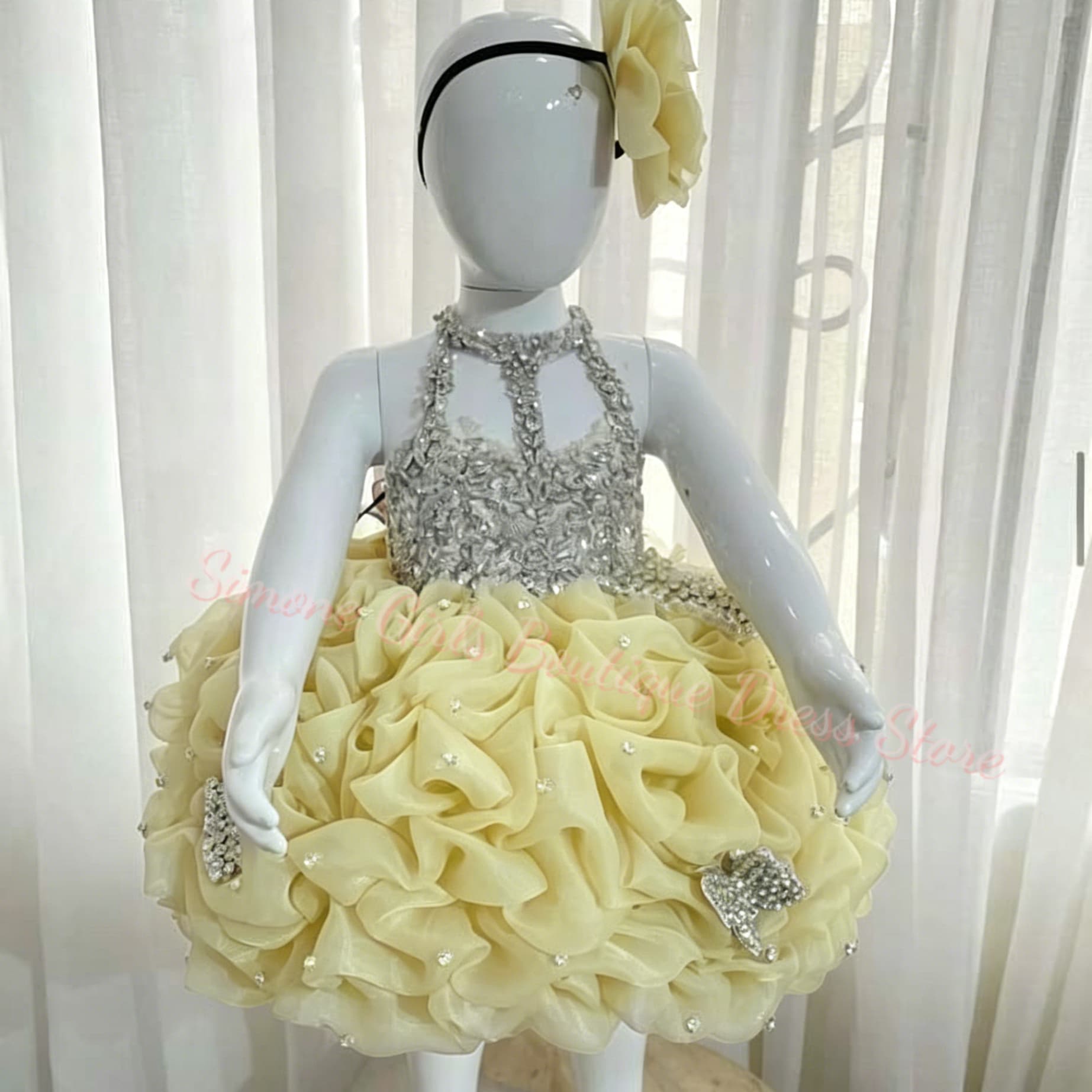 Abito da damigella d'onore gia - Embroidery Yellow Dress recensione e prezzo